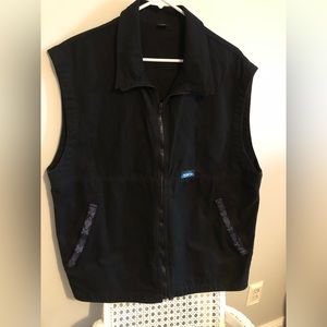 Kavu vest- mens.